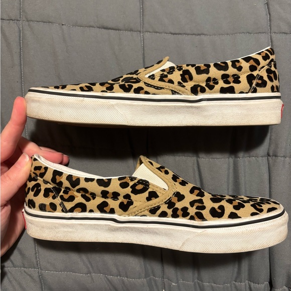 VANS Velvet Leopard Print Classic Slip-On Shoes Womens Size 7.5 - Picture 5 of 9